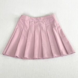 ⭐️host Pick⭐️ Aritzia Sunday Best Olive Mini 15" Skirt